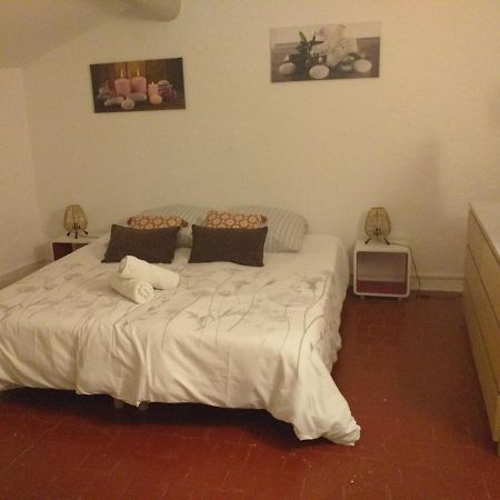 Bed and Breakfast Deux M Villes-sur-Auzon Екстер'єр фото