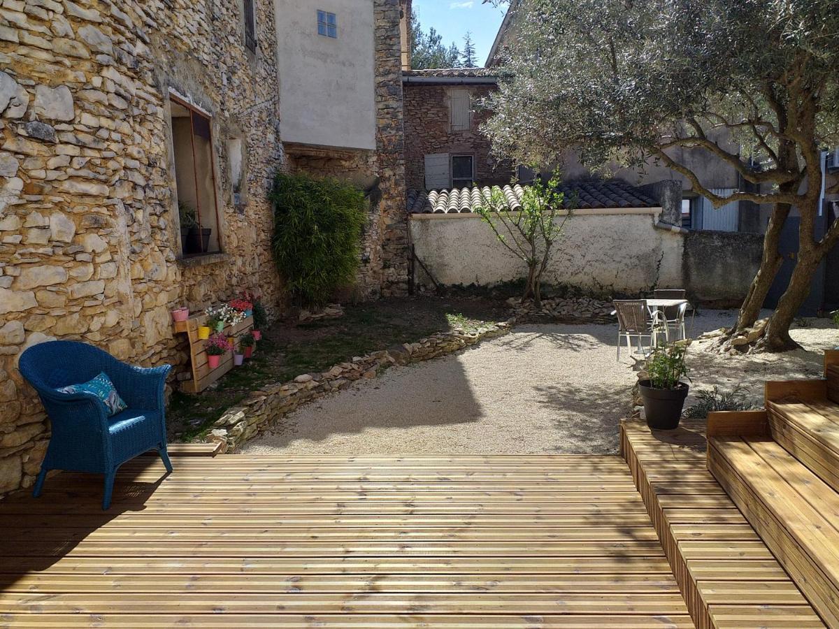 Bed and Breakfast Deux M Villes-sur-Auzon Екстер'єр фото