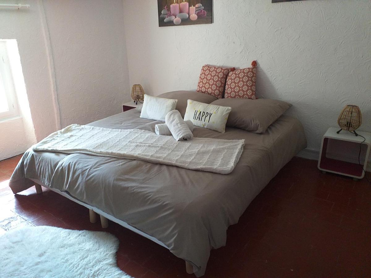 Bed and Breakfast Deux M Villes-sur-Auzon Екстер'єр фото