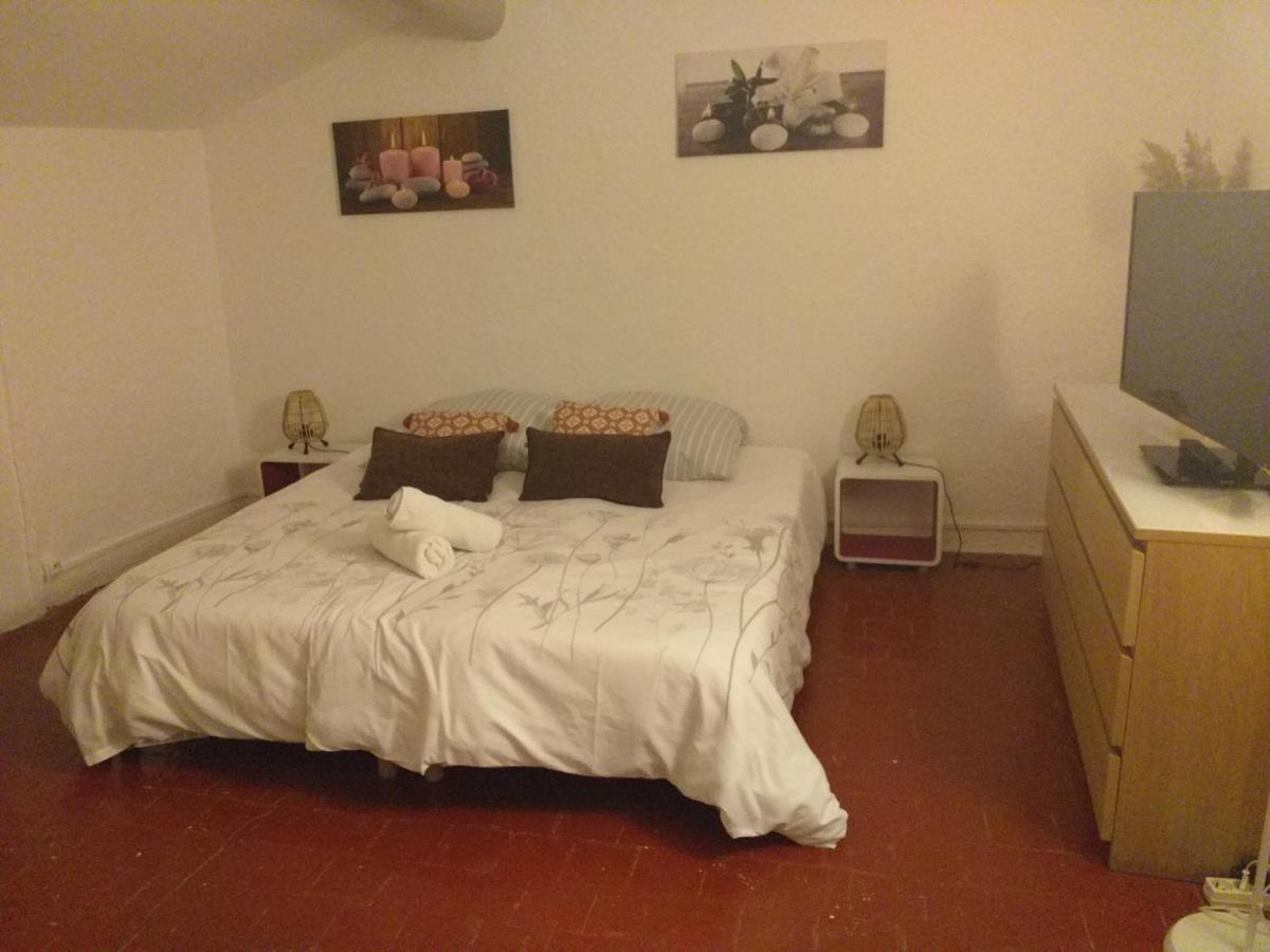 Bed and Breakfast Deux M Villes-sur-Auzon Екстер'єр фото